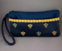 Wristlet